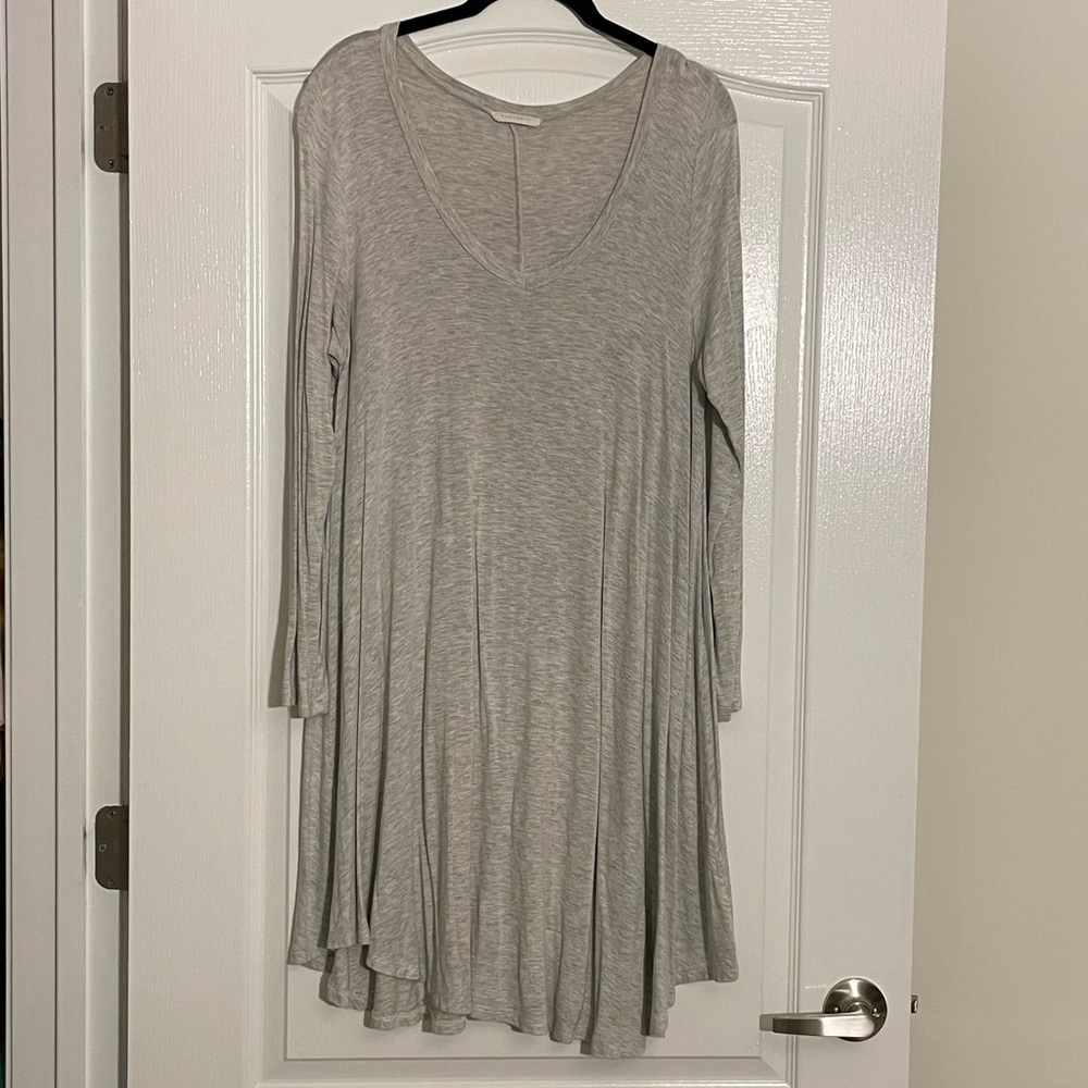Size 1X Grey Long Sleeve Dress